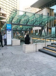 会社の方と面談×2、その後に試験×2